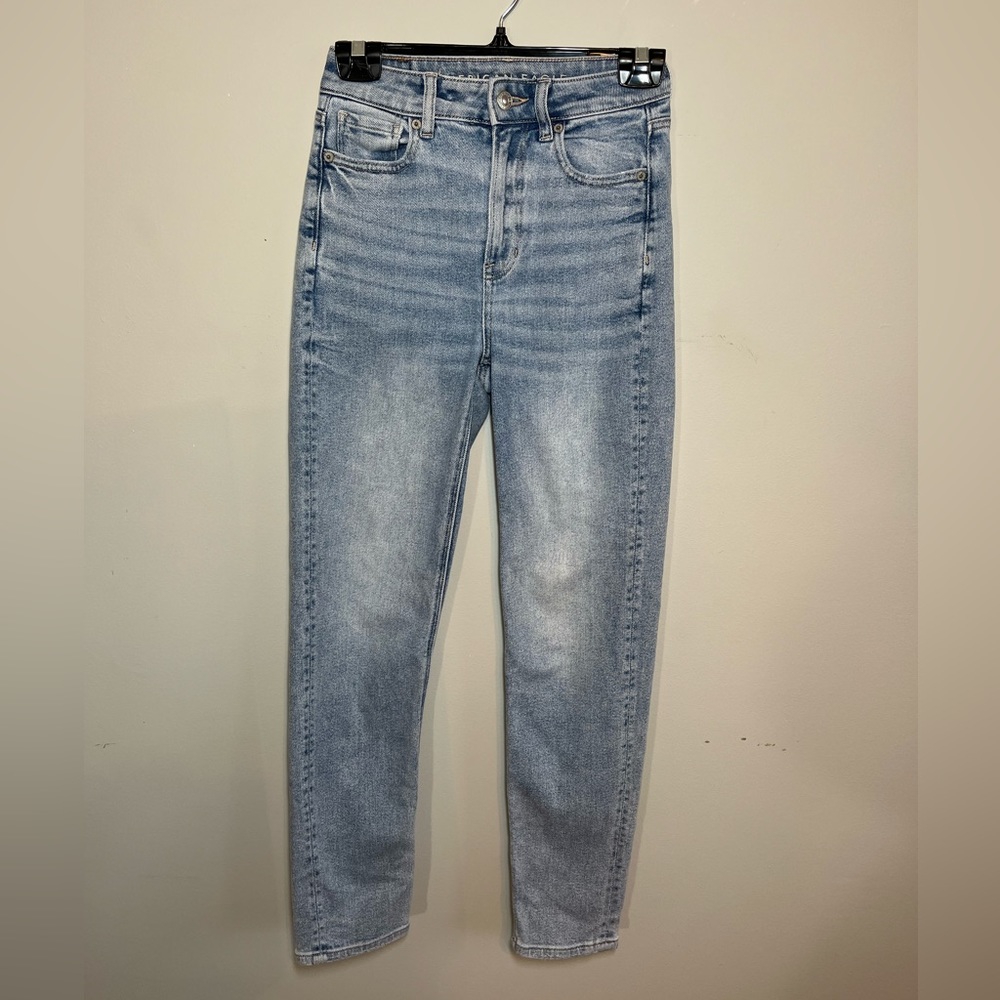 American Eagle Mom Jeans